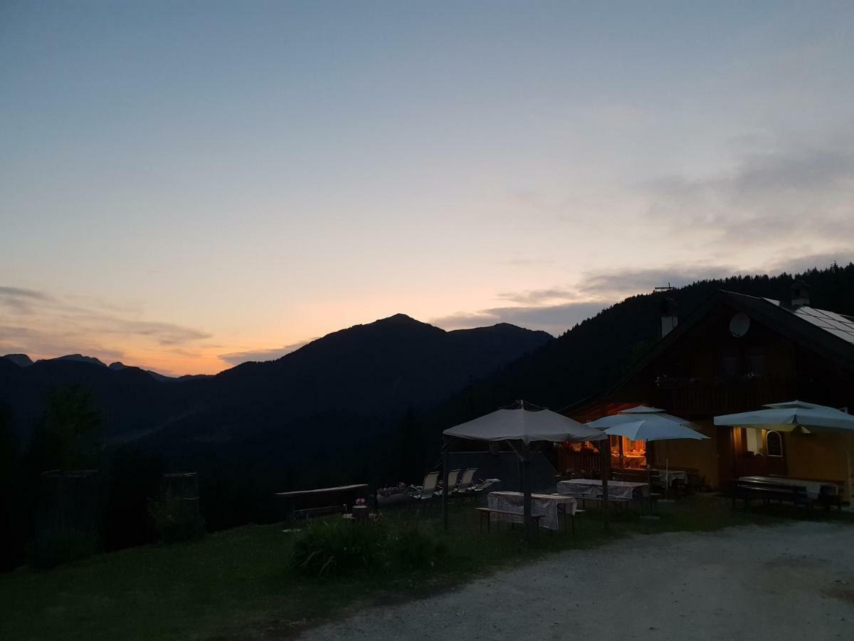 Agriturismo Gacceman Villa Ugovizza Kültér fotó